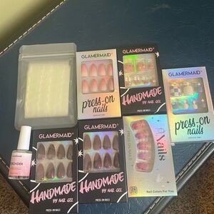 Press on Nail Bundle